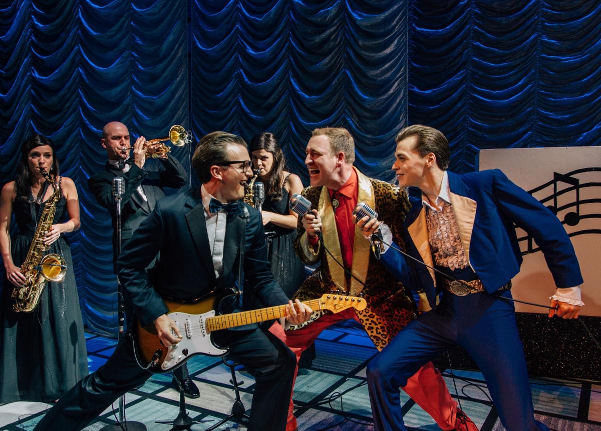 Last Night S Review Buddy The Buddy Holly Story Daily Echo