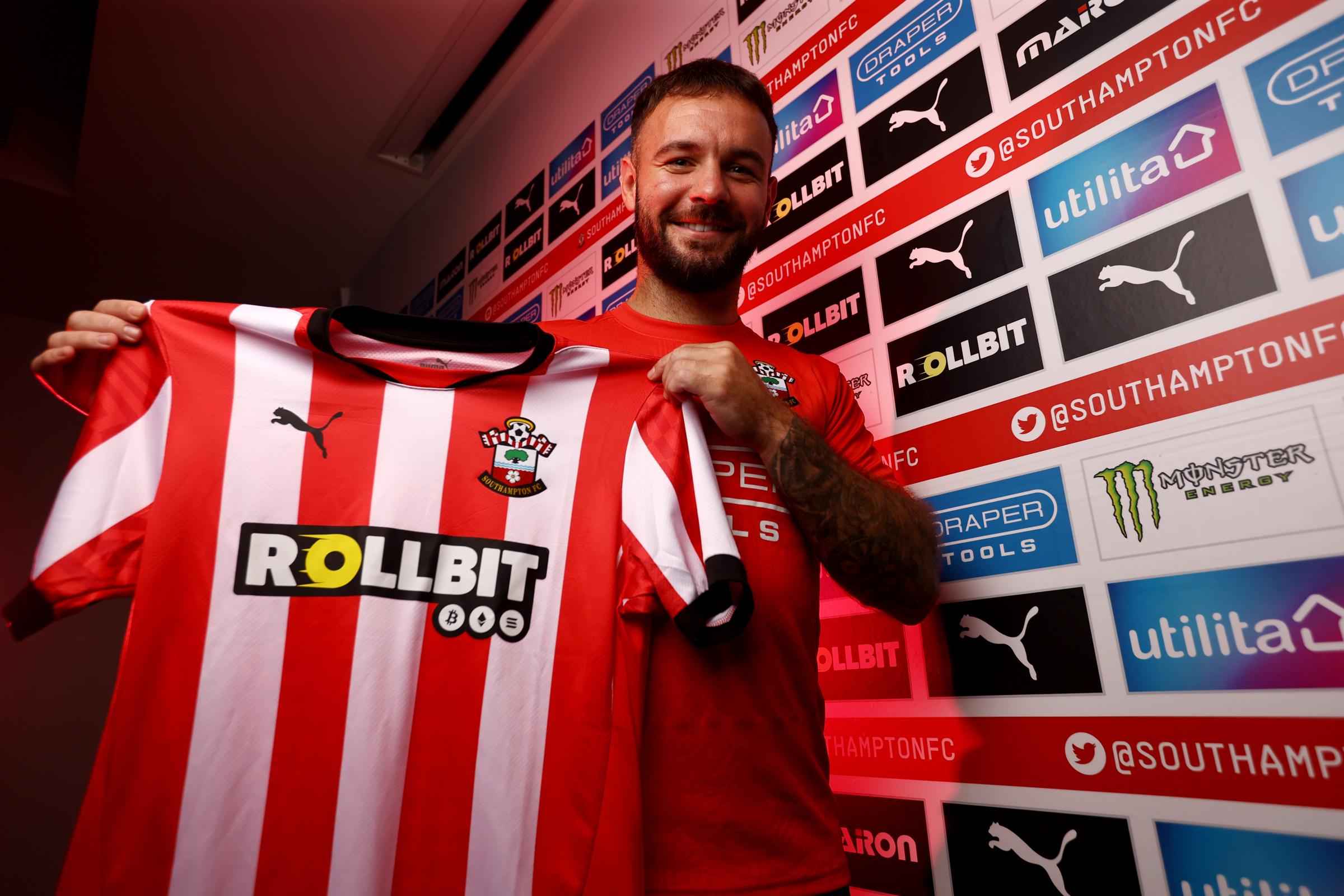 Adam Armstrong signs new multi-year Southampton contract