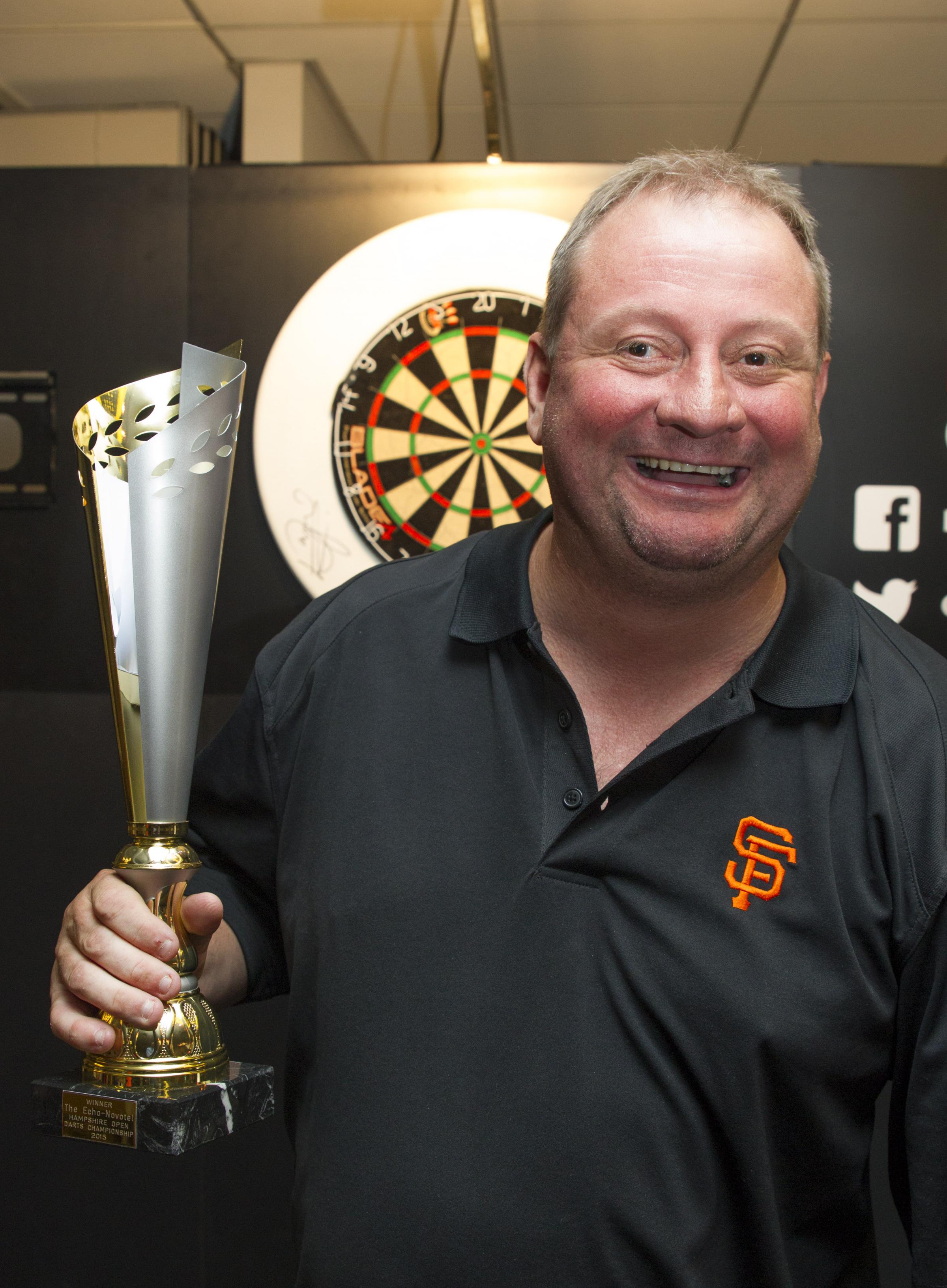 Emotional Jenks Claims Hampshire Open Darts Title Daily Echo