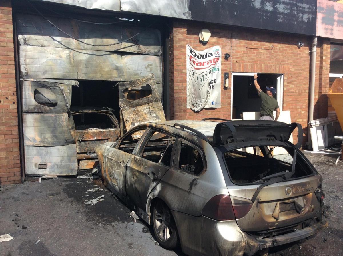 Duda Garage In First Avenue Southampton Cordoned Off After Fire