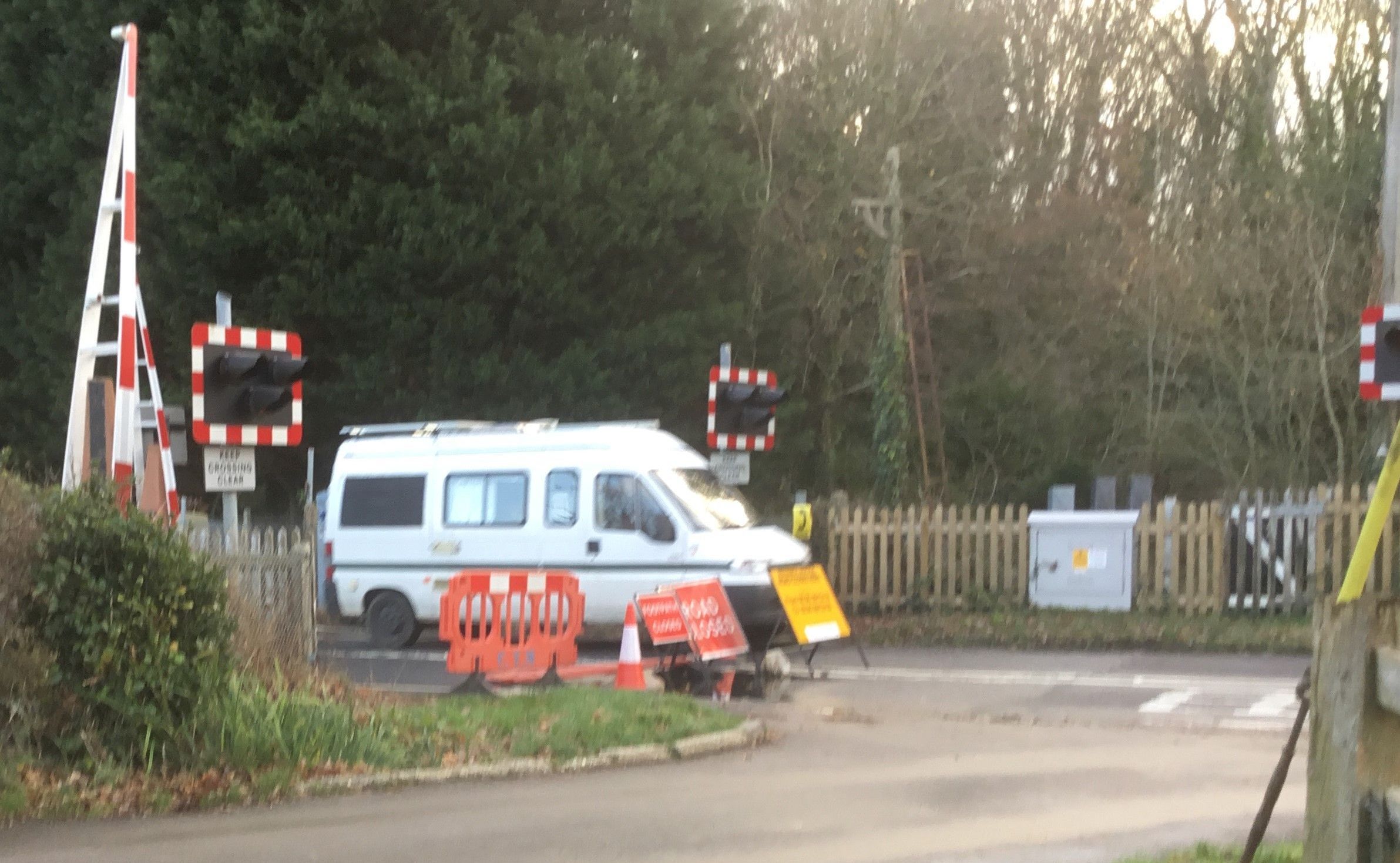 Stupid And Dangerous Motorists Spotted Ignoring Road Signs To Drive Through Closed Level Crossing Daily Echo